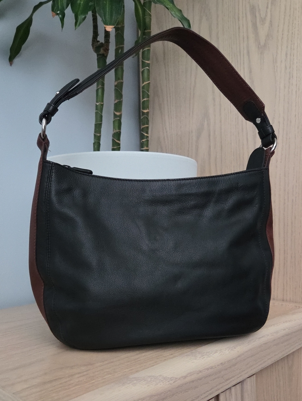 NWOT Derek Alexander Black and Brown Two-Tone Leather Hobo Shoulder Bag